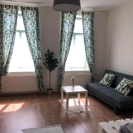 L&R Apartment Győr Esterno foto