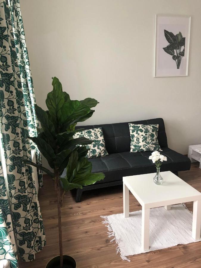 L&R Apartment Győr Esterno foto